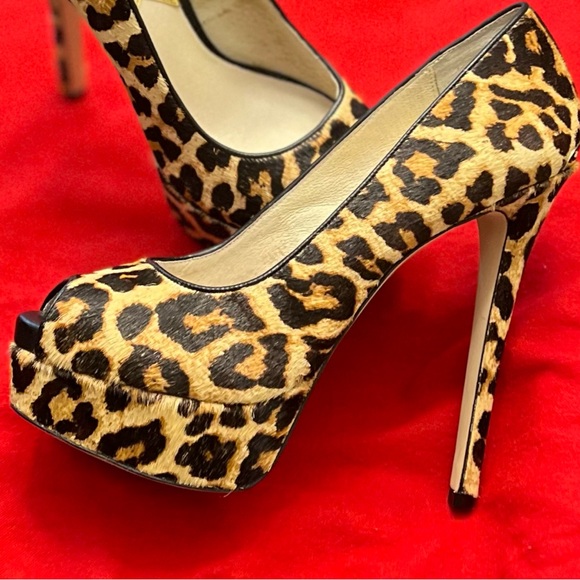 - Michael Kors Milan peep toe heels in leopard print - Picture 7 of 13